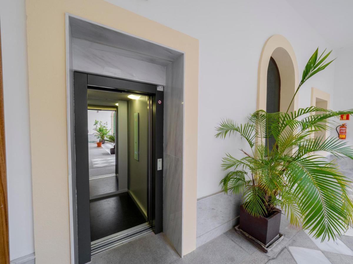 Amplio Apto Centro Vistas Torneria Fjhomefj Jerez de la Frontera Luaran gambar